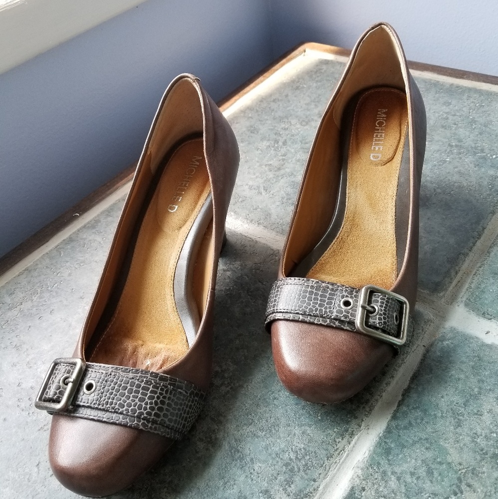 Michelle D pumps heels 9.5 brown